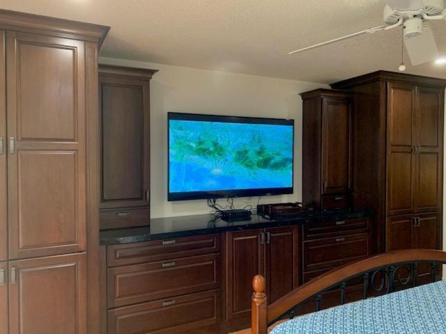 Beautifully Renovated Summer Of 2020 Come And Enjoy This Lovely Unit Кей Уест Екстериор снимка